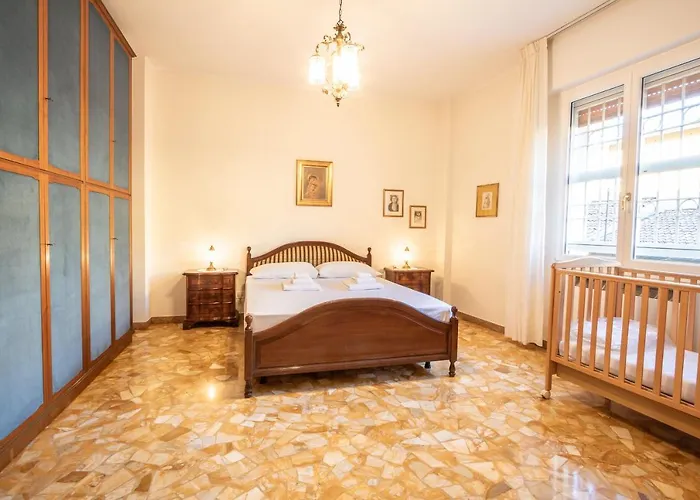 Realkasa Montagnola Lägenhet Bologna