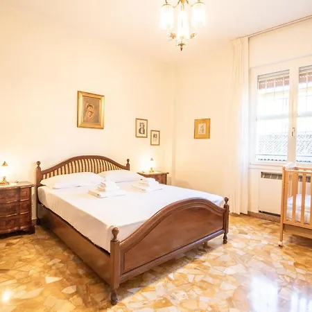 Realkasa Montagnola Apartman *